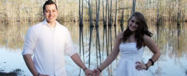 Is it OK to wear white for engagement pictures?