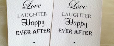Is it cheaper to make own wedding invitations?