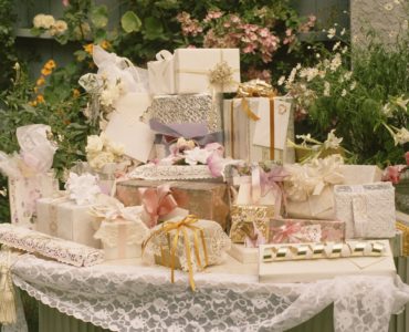 Is it rude not to give a wedding gift?