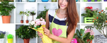 Is owning a flower shop profitable?