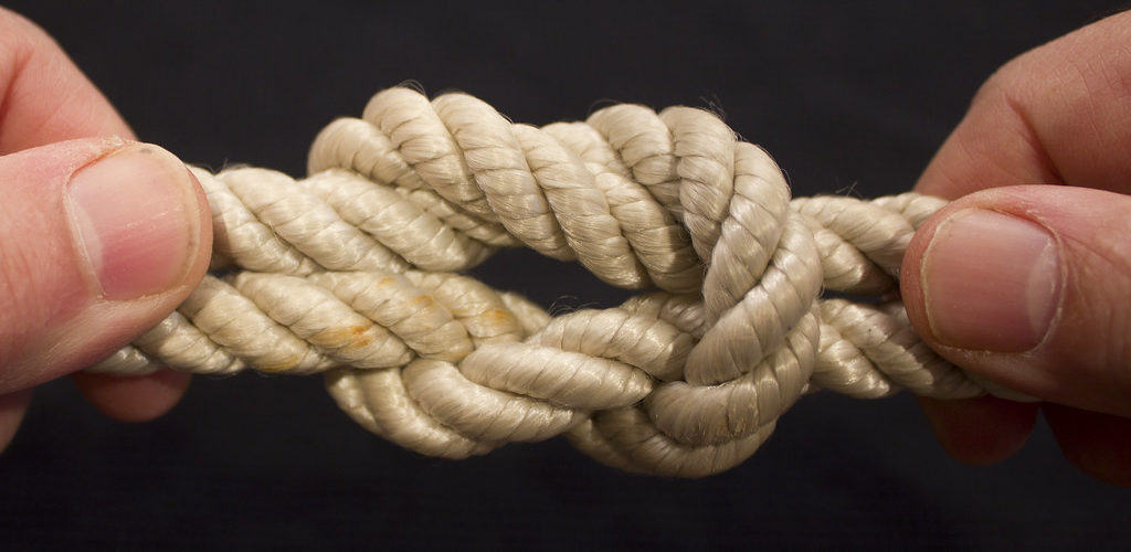 Is the knot really free?