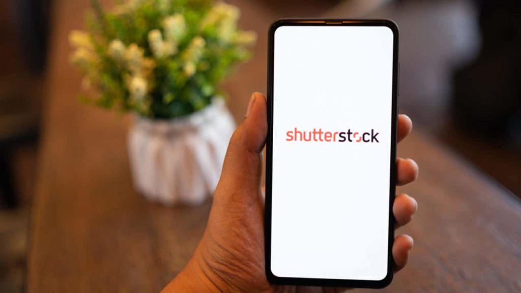 Is there an alternative to Shutterstock?