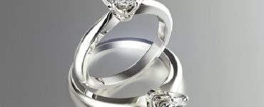 Is white gold better or platinum?