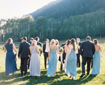 Should siblings be in wedding party?