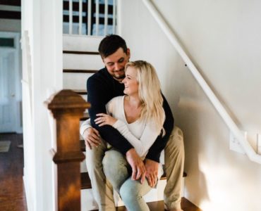 Should you wear white for engagement photos?