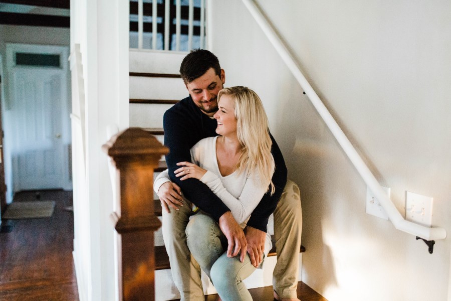 Should you wear white for engagement photos?