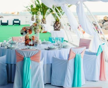 What are the most popular wedding colors for 2019?