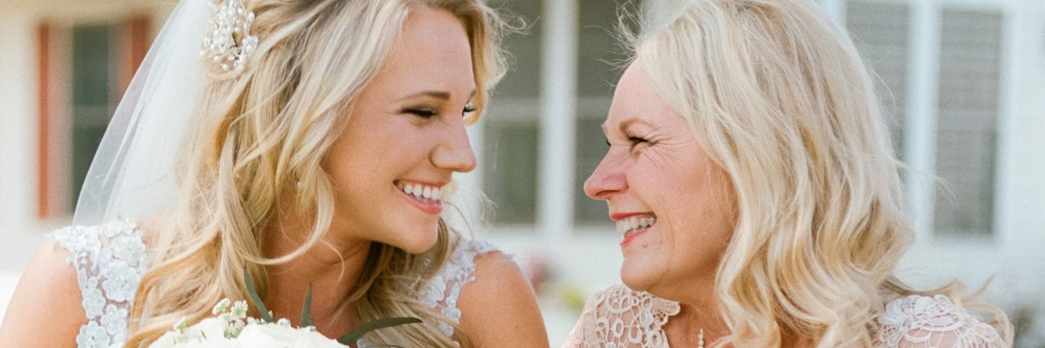 What are the mother of the bride duties?