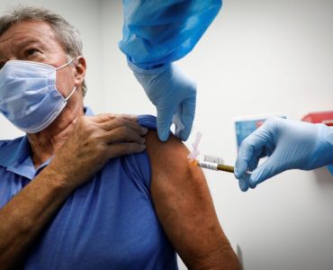 What are the side effects of butorphanol?