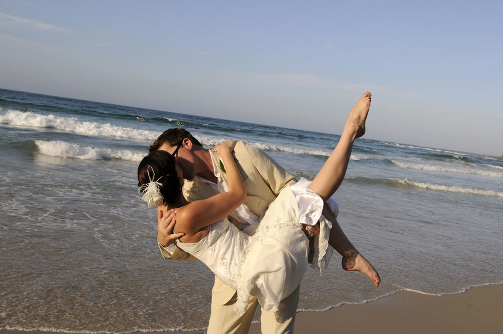 What documents do I need to get married in Los Cabos?