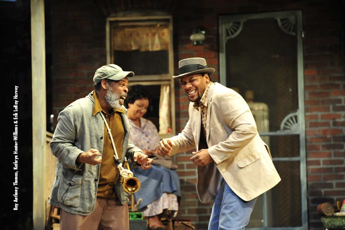 What does Lyons represent in fences?