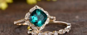 What does an emerald ring say about you?