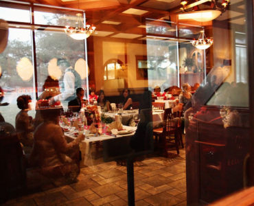 What is a good menu for a wedding reception?