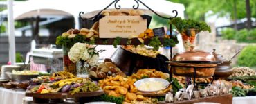 What is a vendor for wedding?