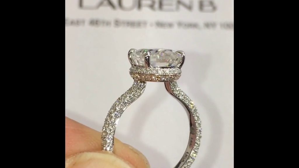 What is hidden halo engagement ring?