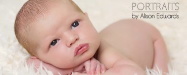 What is the best age for newborn photos?