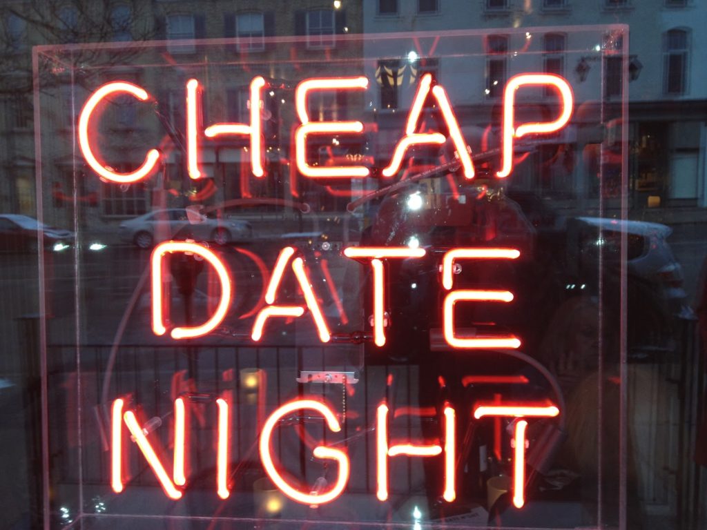 What is the cheapest dating website?