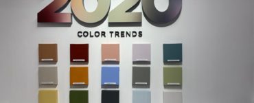 What is the color theme for 2020?