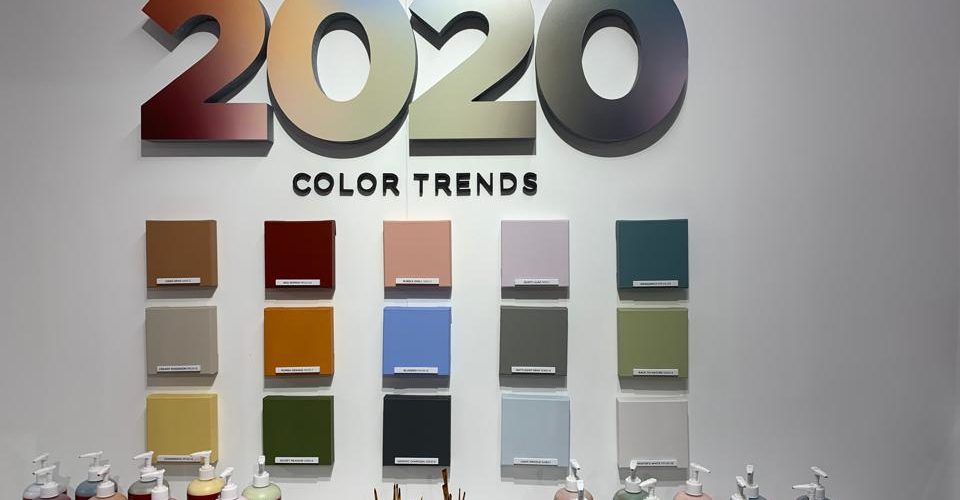 What is the color theme for 2020?