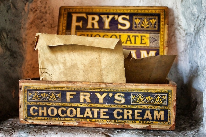 What is the oldest candy bar?