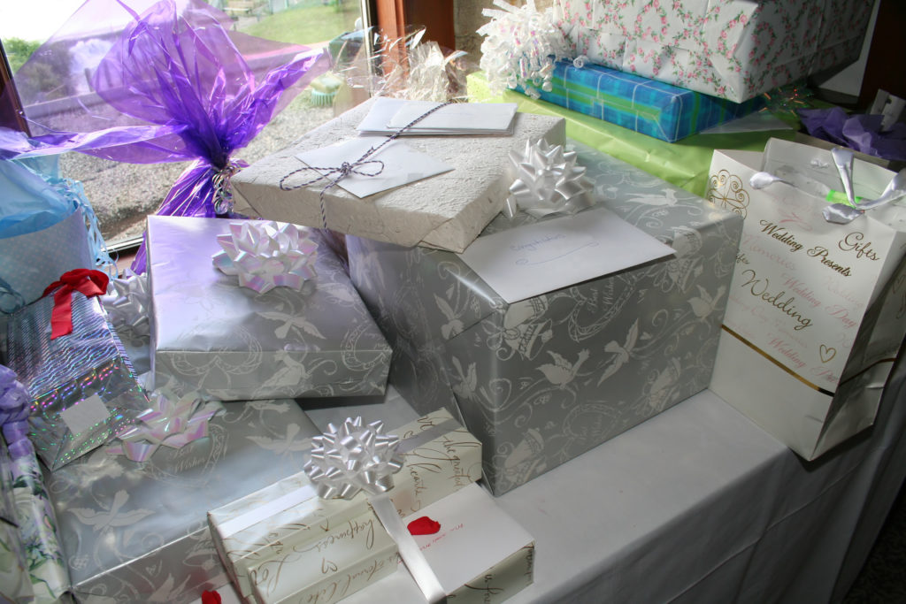 What kind of gifts are given at a bridal shower?
