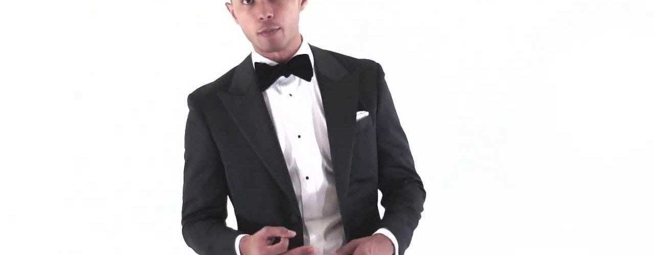 What should you not wear to a black tie event?