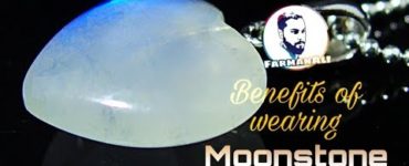 What signs can wear moonstone?