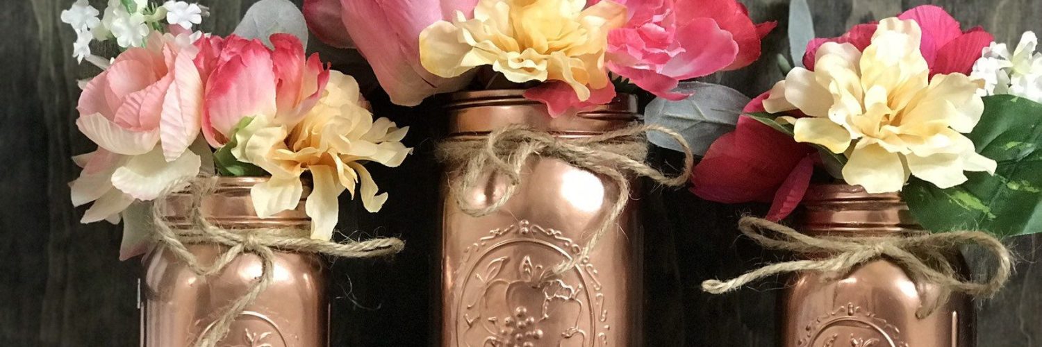 What size mason jars are good for centerpieces?