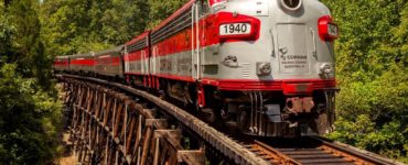 When can you start a new train in Mexican Train?