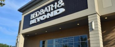 Which Bed Bath and Beyond is closing in 2020?