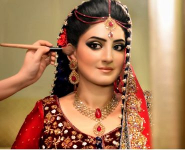 Which is best bridal makeup?
