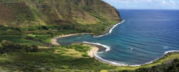 Which is better Lanai or Molokai?