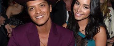 Who is Bruno Mars girlfriend?