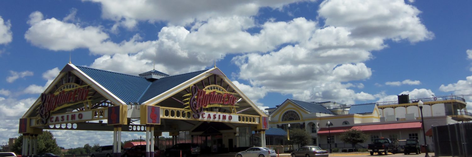 Who owns the Rhythm City Casino in Davenport Iowa?
