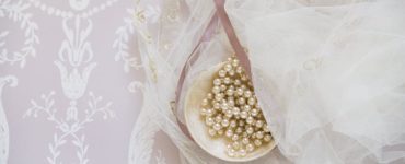 Why are pearls bad luck in a wedding?