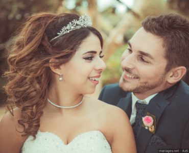 Hairstyles with tiara 4 ways to crown the bride